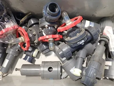 1 1/4" Valves
