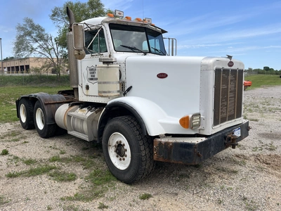 USED 1993 PETERBILT 357 6X4 TRACTOR
