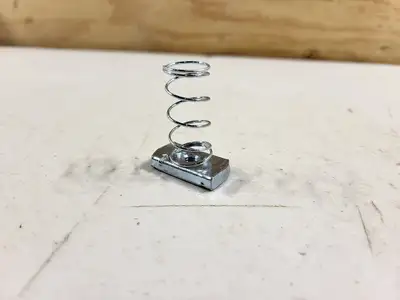 1/4" Spring Nut