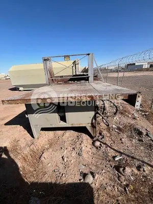USED MCCLAIN M2 STATIONARY WITH 40YD CONTAINER