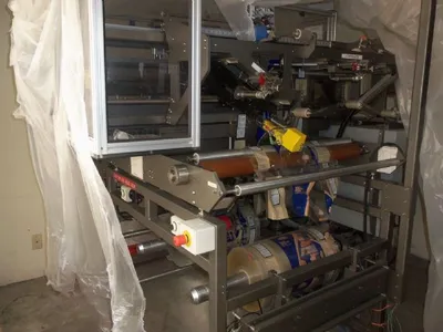 Used UNKNOWN XLARGE V-FOLDER Tape Applicators California US | BakeryEquipment.com #1555537