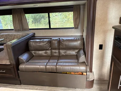 Used 2018 CHEROKEE GREY WOLF 27DBS Campers, Caravans, Motorhomes Michigan US | Miedema Asset Management Group #1437137