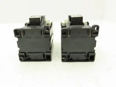 Mitsubishi SD-T21 SA Contactor 10HP 20A UT-SA21 Surge Suppressor 24V Lot of 2