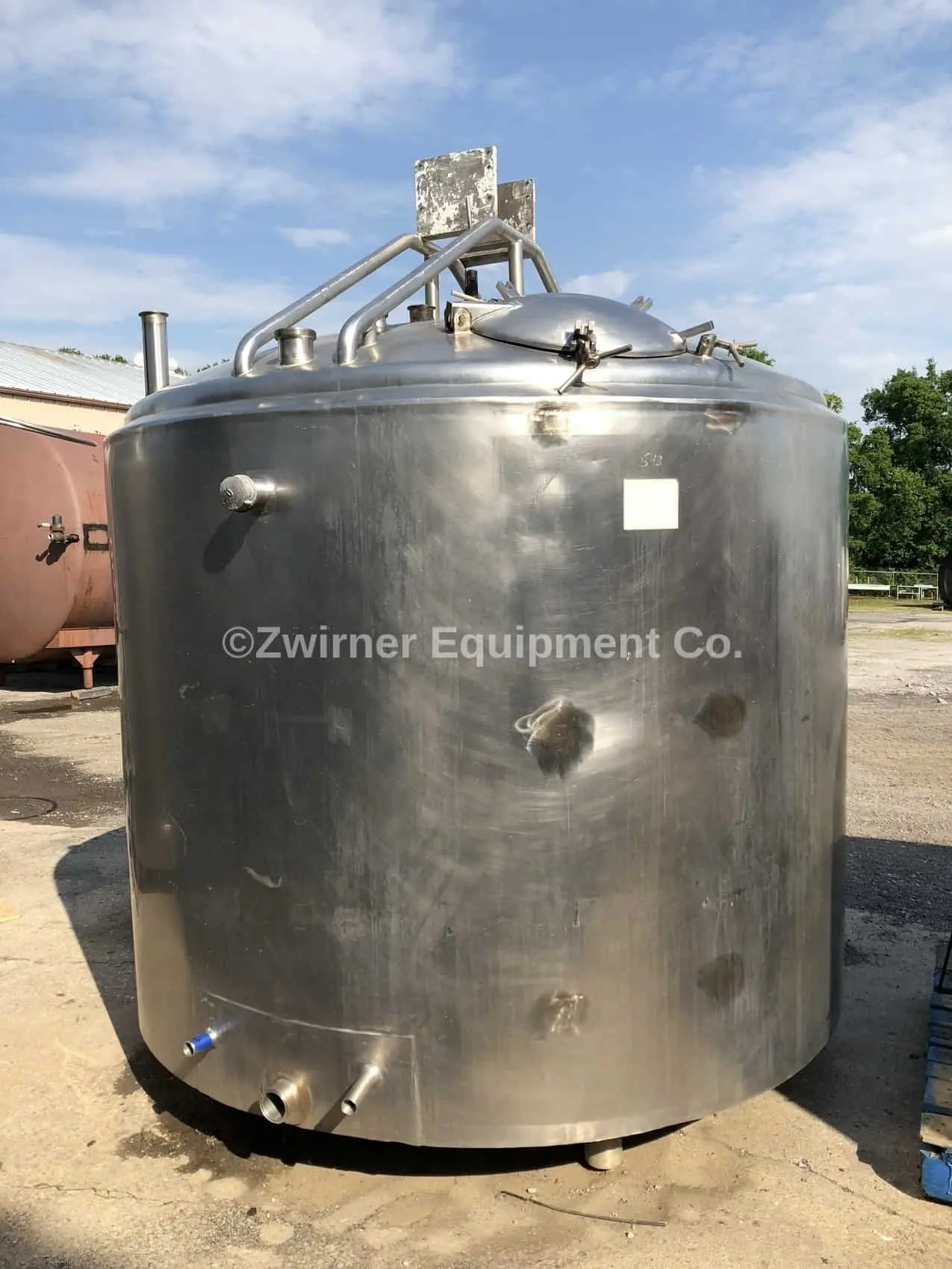 Mueller Model PCP, 1,000 Gallon Dome Top, Slope Bottom Pressure Wall Processor