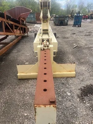 USED AVON ENGINEERING LIFTING TONG