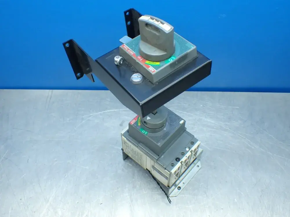 Used ABB TMAX T2H 100 Circuit Breakers Ohio US | HGR 24 #878590