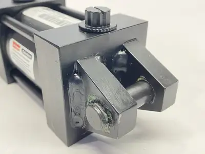 New | in-Stock SCHRADER BELLOWS PNB118121 1.500 Misc Industrial Equipment | Maverick Industrial Sales #1100508