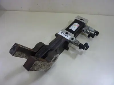USED DESTACO 994MKAD-8JG-1013-1-90A-118-R1-C1