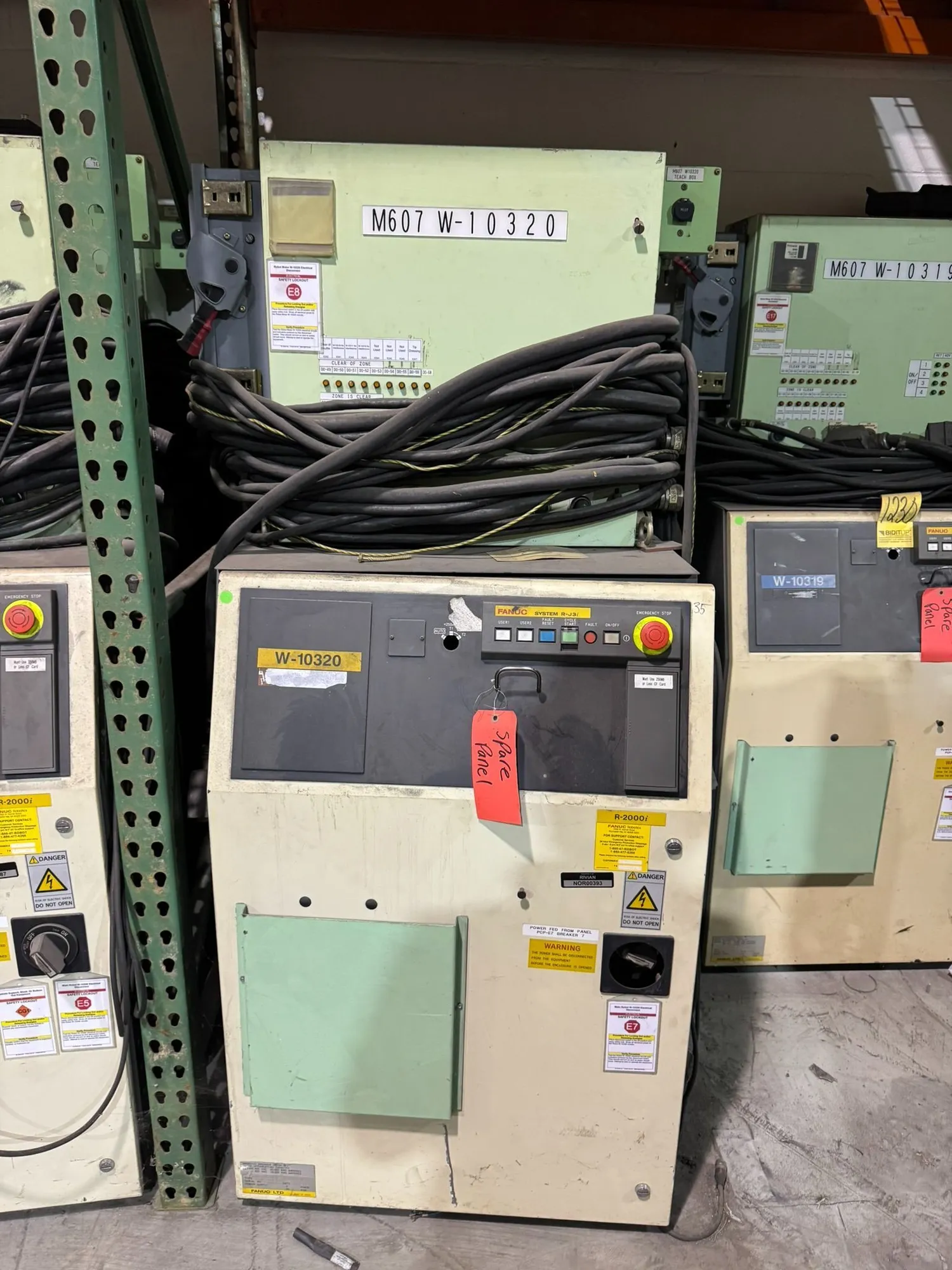 USED FANUC RJ3i Controller
