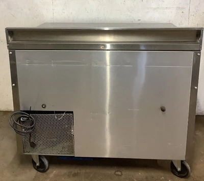 152-0248 True TWT-44F 44” Self Contained 1 Door Worktop Freezer