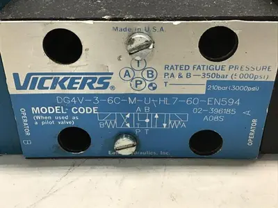 USED VICKERS DG4V-3-6C-M-U-HL7-60-EN594