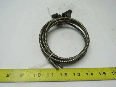 Banner IR23S Terminated Single Fiberoptic  Glass Through Beam Block Lot of 2