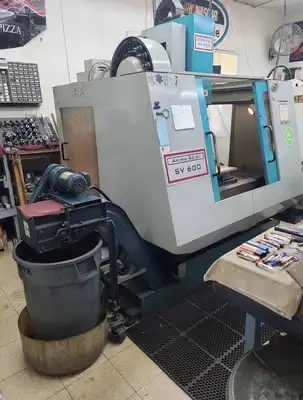 USED 1998 AKIRA SEIKI SV600