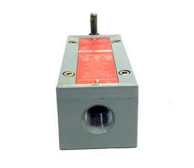 802X-NP7 | Allen Bradley  Ser. 1 Limit Switch Lever Type, NEMA Type 4 & 13 Oiltight - New Other
