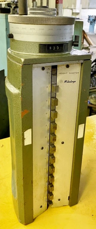 MITUTOYO 12" HEIGHT GAGE