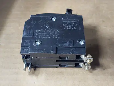 15 Amp, 2 Pole, 120/240 Volt Circuit Breaker