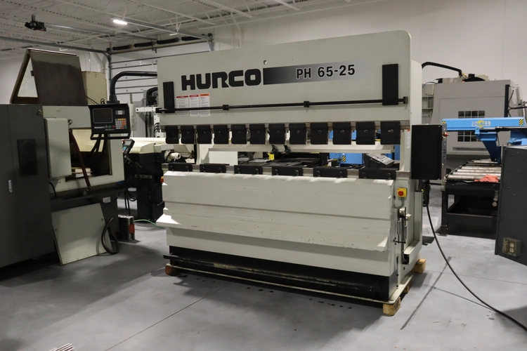 Used 1999 HURCO PA65-25 Press Brakes Minnesota US | Machinesused.com #225729
