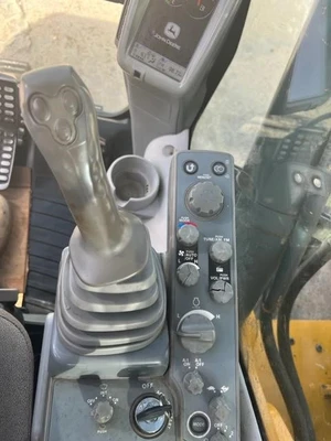 Used 2017 DEERE 350G LC Excavators South Carolina US | BTM Machinery #1354405