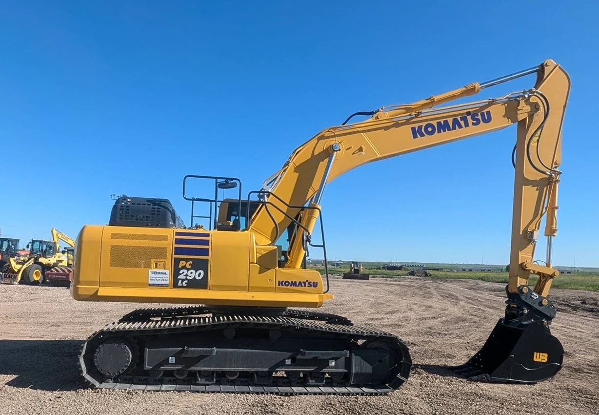 USED 2019 Komatsu PC290LC-11
