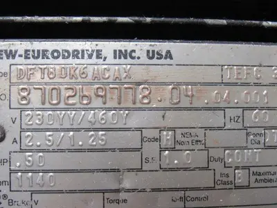 SEW-EURODRIVE 870269778.04.04.001 1/2HP Gearmotor 230/460V 3Ph 137.08:1 Ratio