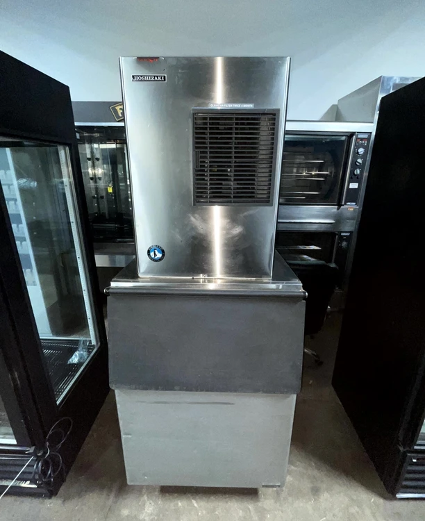 Used Hoshizaki KM-320MAH Refrigerators | Grocery Equipment Sales #1066094
