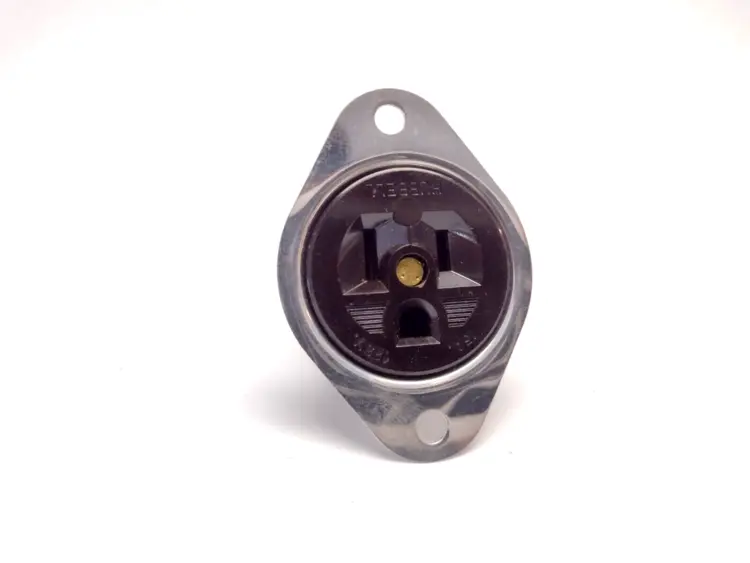 New | in-Stock Hubbell Straight Blade Flanged Receptacle Electrical Fittings Michigan US | Maverick Industrial Sales #1460983