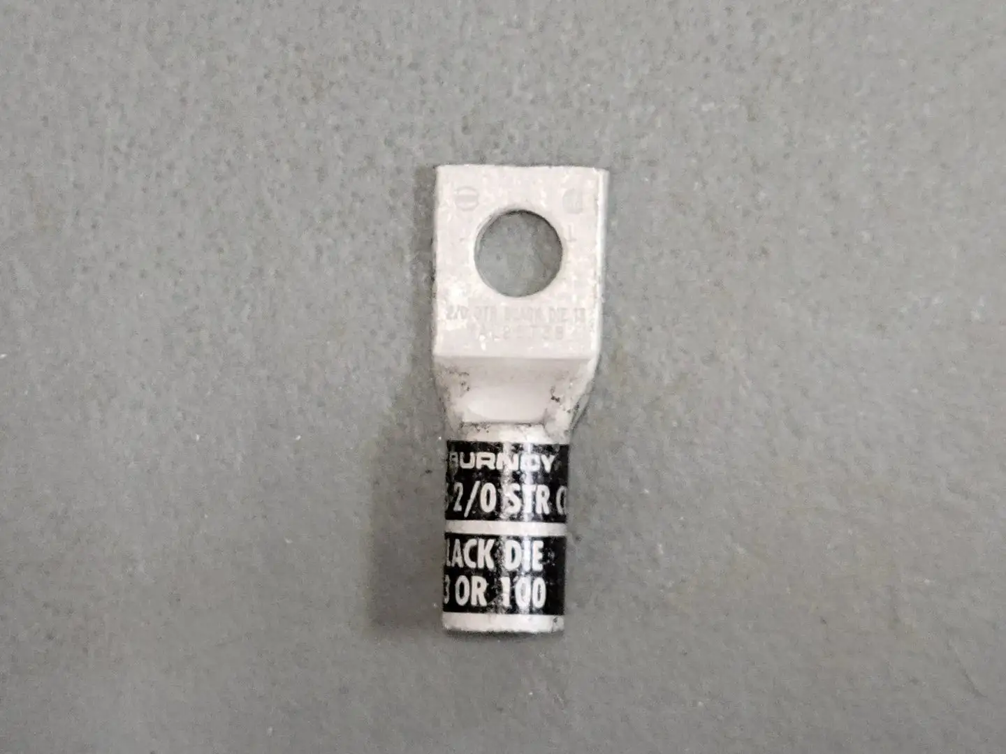 NEW BURNDY YAL26T38