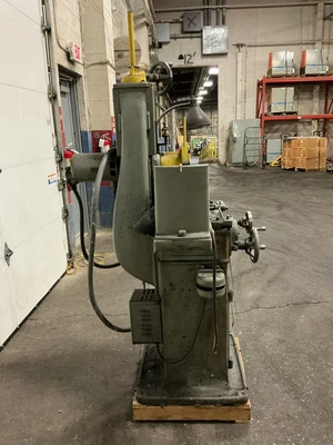 Used Brown & Sharpe _UNKNOWN_ Reciprocating Surface Grinders Ohio US | Equipment Recovery Corp. #1331843