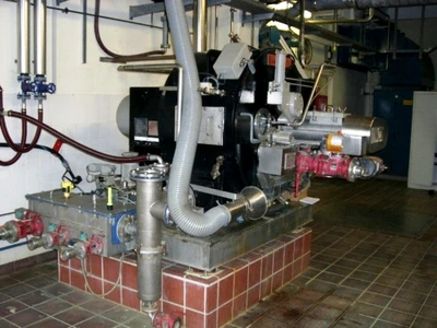 Ellerwerk 936H cGMP peeler centrifuge, Hastelloy C-4.