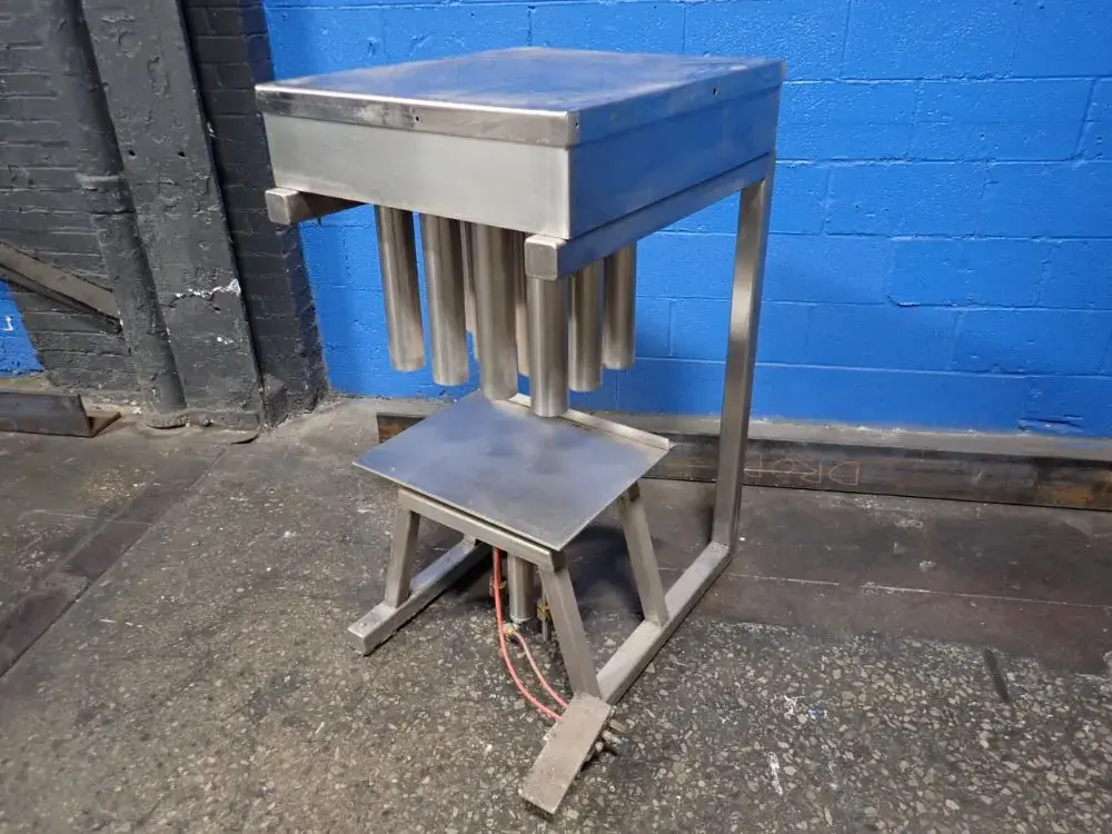 Liquid Filling Machine