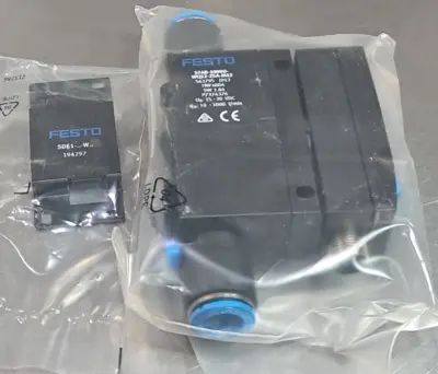 Festo SFAB-1000U-WQ12-2SA-M12 flowmet Loc5D34