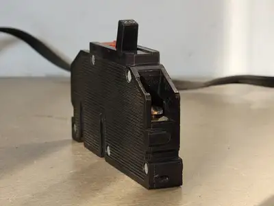 USED ZINSCO Q120