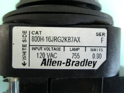 Allen-Bradley 800H-16JRG2KB7AX Green Illuminated Selector Switch D13