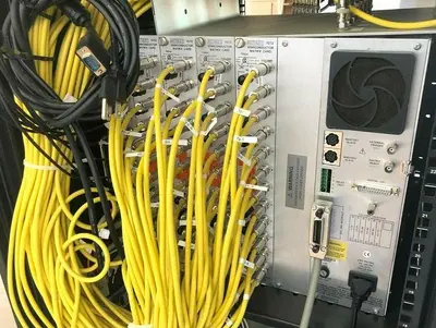 KEITHLEY 707A SWITCHING MATRIX WITH 7072 SEMICONDUCTOR MATRIX CARD plug ins