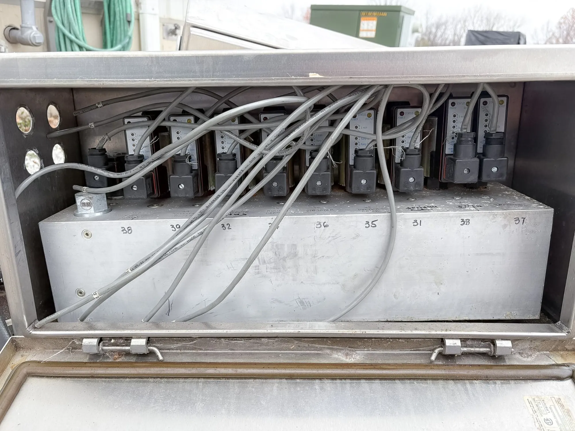 USED saginaw Control and Engineering BAB2-24EL1208SSLP
