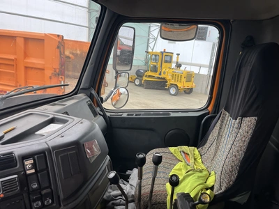 Used 2003 VOLVO VHD 6X4 Dump trucks Michigan US | Miedema Asset Management Group #1414287
