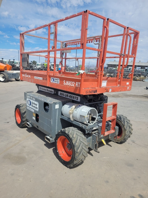 USED 2016 Skyjack SJ6832RT