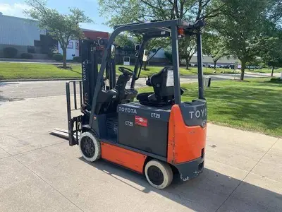 Used 2022 TOYOTA 8FBCU30 Misc Forklifts Illinois US | Somerset Equipment Sales #1542828