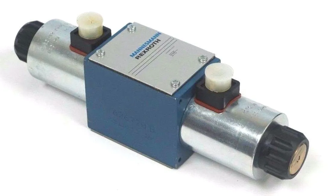 NEW MANNESMANN REXROTH 4WRA10W60-20/G24N9K4/V CONTROL VALVE