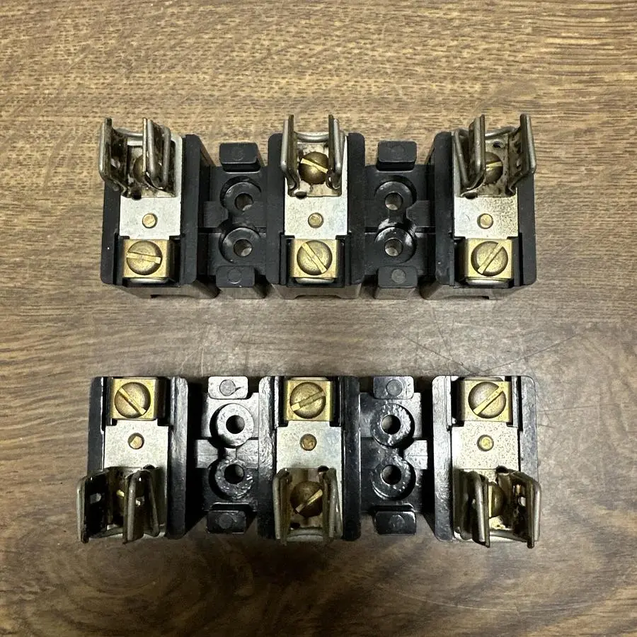 New | in-Stock ALLEN-BRADLEY X-401977 Miscellaneous Equipment (Electrical & Power) Ohio US | Surplus Asset Holdings #1209918