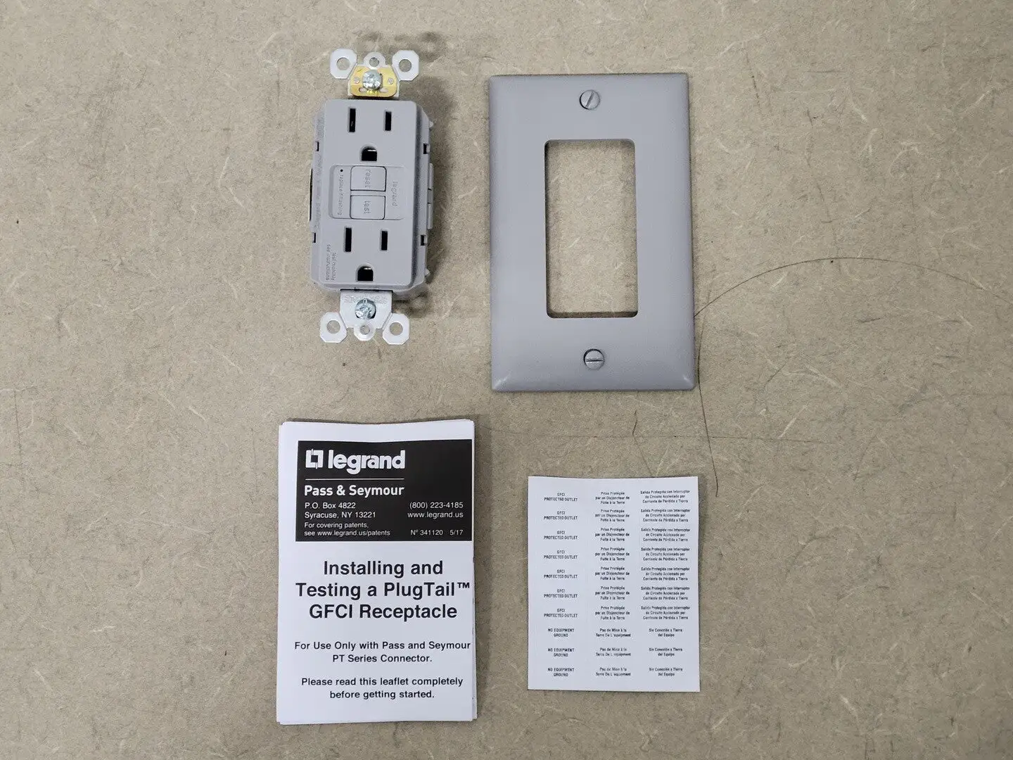 NEW LEGRAND PT1597GRY