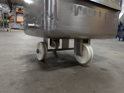 600 Pound SS Dump Buggy with Plastic Lid