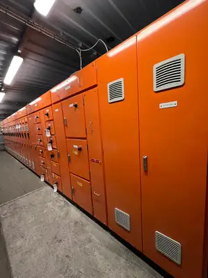 800A Motor Control Center MCC, 575V, 800A Bus, Form 4A, IP42 Enclosure