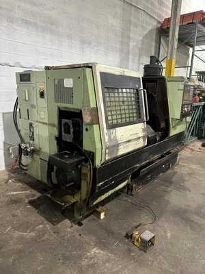 OKUMA LR15 TURNING CENTER