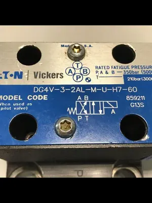 USED VICKERS DG4V32ALMUH760