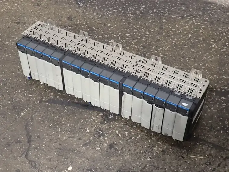 Used ALLEN BRADLEY 1756A17/B PLC Chassis Ohio US | HGR 24 #838743