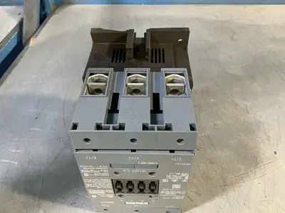 Used SIEMENS 3RT1054AR36 Relays & Switches Ohio US | HGR 24 #1545353