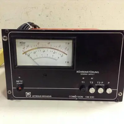USED LEYBOLD HERAEUS CM330