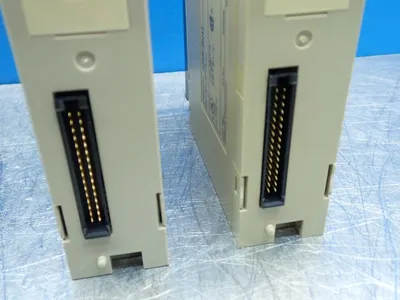 USED OMRON C200HOD212