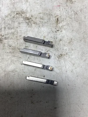 Ridgid 48470 7/16″-14 UNC Right Hand Alloy Steel 500B Bolt Dies